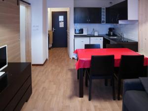 Appartements Appartement Les Orres, 1 piece, 6 personnes - FR-1-322-95 : photos des chambres