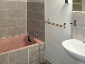 Appartement 2 pièces, 6 pers, centre station - FR-1-322-29