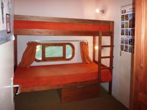 Studio Spacieux 4 Pers, 2 Balcons Sud, Accès Direct aux Pistes, Parking, Proche Centre Station - FR-1-322-190