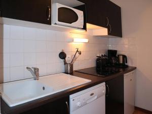 Appartements Appartement Les Orres, 2 pieces, 4 personnes - FR-1-322-70 : photos des chambres