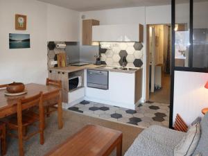 Studio Les Orres, 1 pièce, 4 personnes - FR-1-322-84