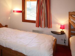 Chalets Chalet Les Orres, 3 pieces, 6 personnes - FR-1-322-114 : photos des chambres