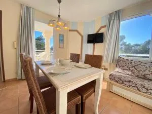 Appartement T2 avec Piscine à 300m de la Plage – 3 Couchages, Parking et Balcon Meublé - FR-1-245-34 - La Baule-les-Pins