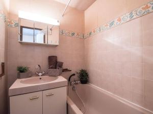 Appartements Appartement cosy pour 6 pers. avec balcon, proche centre et telepherique, Saint Lary Village - FR-1-296-207 : photos des chambres