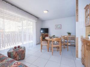 "Appartement lumineux 6 pers avec terrasse, parking, proche thermes et télécabine - Saint Lary Soulan" - FR-1-296-211