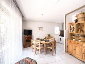 Appartement Saint-Lary-Soulan, 2 pièces, 6 personnes - FR-1-296-211