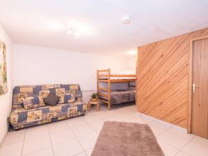 Appartement Saint Lary Soulan 2 pièces 6 personnes FR 1 296 211