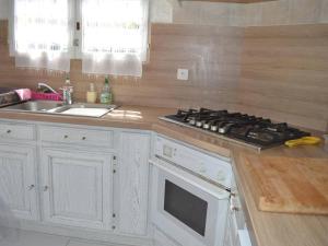 Maisons de vacances Villa 4 pieces avec jardin arbore proche mer, calme et grands espaces - Argeles-sur-Mer - FR-1-225-460 : photos des chambres