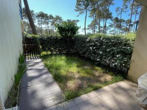 T2 avec terrasse, animaux admis et parking à Soustons - FR-1-379-55