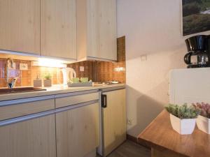 Appartements Studio Saint-Lary-Soulan, 1 piece, 4 personnes - FR-1-296-179 : photos des chambres