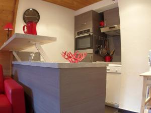 Duplex 3 pièces rénové, 6 pers, proche pistes, vue station - FR-1-291-803