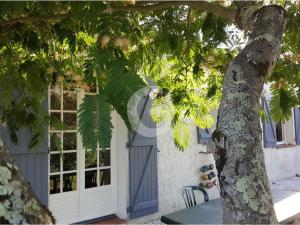 Maisons de vacances Maison familiale proche plage avec jardin et parking a Saint-Vincent-sur-Jard - FR-1-357-32 : photos des chambres