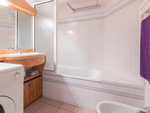 Appartement cosy avec balcon, parking privé et à 400m des télécabines – Centre-ville Briançon - FR-1-330C-19