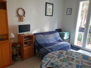 Appartement T2 à 50m de la plage avec balcon et parking – Argelès-sur-Mer - FR-1-388-43