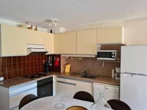 Appartement T3 climatisé avec piscine, parking privé, proche plage - Argelès-sur-Mer - FR-1-388-128