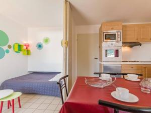 Appartements Appartement 2P, balcon sud, proche Prorel et centre, 4-6 pers., ski, 2 etoiles, Briancon - FR-1-330C-13 : photos des chambres