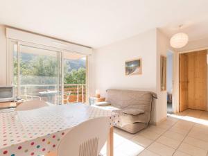 Appartements Joli 2 pieces proche commerces, telecabine, balcon, casier a skis - FR-1-330C-32 : photos des chambres