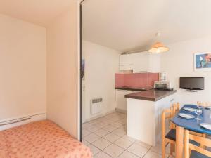 Appartements Appartement Briancon, 2 pieces, 5 personnes - FR-1-330C-25 : photos des chambres