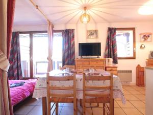 Studio cosy avec terrasse, 4 couchages, au pied des pistes à Briançon - FR-1-330C-40