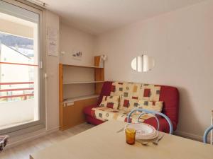Charmant studio à Cauterets avec balcon, parking couvert et proche télécabine - FR-1-401-24