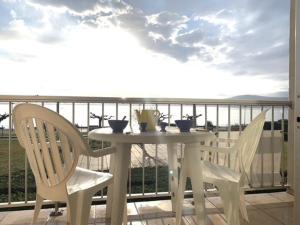 Appartement face à létang: animaux admis, proche Thermes - FR-1-503-76