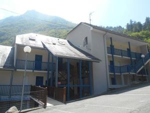 Appartement cosy Cauterets, balcon sud, proche centre & télécabine, 4 pers, parking inclus - FR-1-401-15