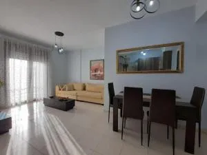 Two bedroom modern apartment - Skhoiniá