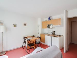 Appartement T2 avec coin nuit, face télécabine, 4 pers, plein centre, Cauterets - FR-1-401-7