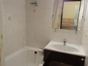 Appartements Studio Bourg-Saint-Maurice, 1 piece, 3 personnes - FR-1-411-198 : photos des chambres