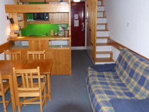 Duplex 2 pièces, 6 pers., ski aux pieds, Arc 1800, animaux admis - FR-1-411-219