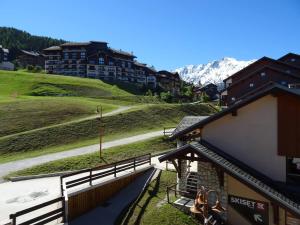 Appartements Appartement Landry-Vallandry, 2 pieces, 6 personnes - FR-1-411-234 : photos des chambres