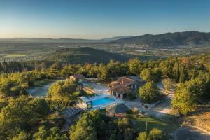 IL ROMITOIO 12, Emma Villas