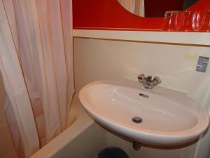 Studio skis aux pieds 4 pers, Arc 1800, proche commerces - FR-1-411-471