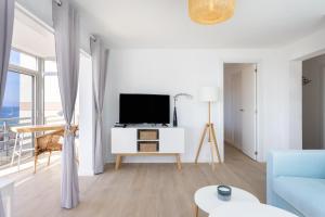 Home2Book Beachfront Design&Views Los Cristianos