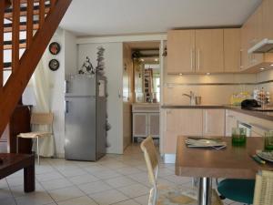 Maisons de vacances Maison Saint-Cyprien, 3 pieces, 6 personnes - FR-1-225D-532 : photos des chambres