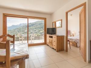 Appartements Appartement Briancon, 2 pieces, 4 personnes - FR-1-330C-58 : photos des chambres