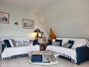 Appartement 2 pièces avec piscine et parking privé, proche plage, Merville-Franceville-Plage - FR-1-465-26