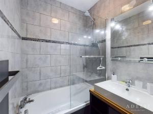 Duplex 3 pièces au pieds des pistes, 6 pers, balcon, 2* - FR-1-398-519
