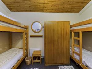 Duplex 3 pièces au pieds des pistes, 6 pers, balcon, 2* - FR-1-398-519