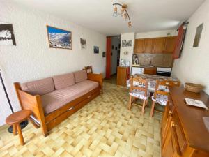 Appartement La Clusaz, 2 pièces, 5 personnes - FR-1-459-88