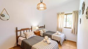 Casa rural cerca de Aracena Castillo de las Guardas by Ruralidays