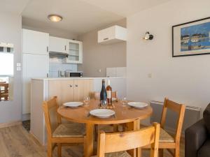 Carnac - Studio 2 pers., 28m², Parking, Face mer - FR-1-477-120