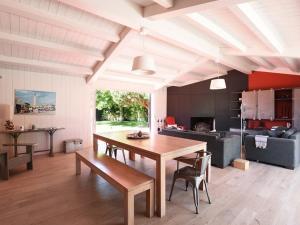 Maisons de vacances Maison Les Portes-en-Re, 6 pieces, 10 personnes - FR-1-434-37 : photos des chambres