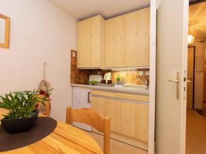 Appartements Appartement T2 pour 4 pers. a Saint-Lary Soulan, prox. centre et telepherique, balcon, navette gratuite - FR-1-296-281 : photos des chambres