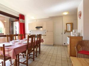 Appartements Appartement Briancon, 2 pieces, 6 personnes - FR-1-330C-65 : photos des chambres