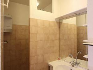 Appartements Appartement T2 cabine a Briancon, parfait pour 4-6 pers, proche centre, telecabine et commerces - FR-1-330C-65 : photos des chambres