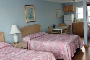 Deluxe Double Room room in Chateau Bleu Motel