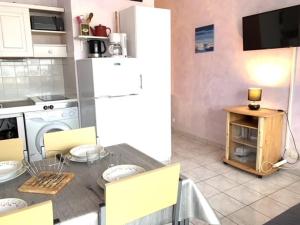 Appartements Studio Balaruc-les-Bains, 1 piece, 4 personnes - FR-1-503-10 : photos des chambres