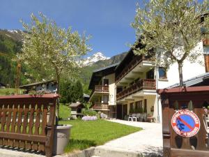 Appartement 6 pers. au pied des pistes, balcon sud, parking, ski, randonnées - Arêches, 2 étoiles - FR-1-342-190