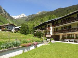 Appartement 6 pers. au pied des pistes, balcon sud, parking, ski, randonnées - Arêches, 2 étoiles - FR-1-342-190